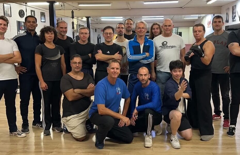 Photo de groupe après stage Philipp bayer à Liège, Avec Pierre (Les gouttes d'eau)